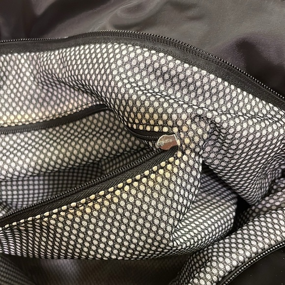 Large Chanel bag - Picture 8 of 12